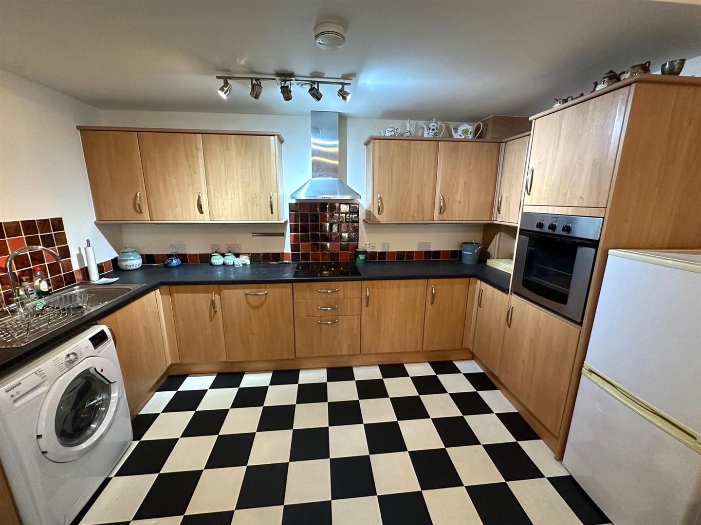 Lamberts Road, Swansea, SA1 8QS